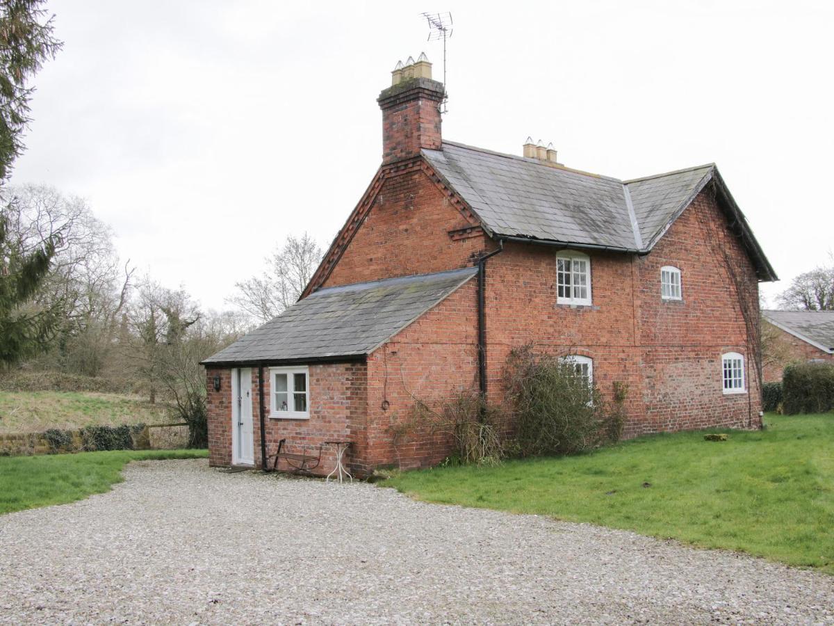 Wolvesacre Mill Cottage Whitchurch  Bagian luar foto